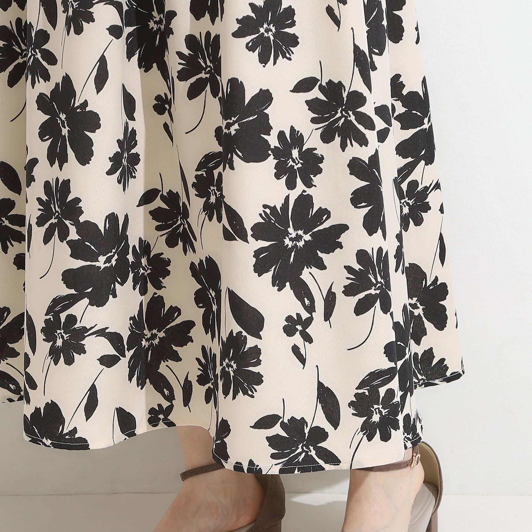 SHOO･LA･RUE「【高レビュー/着丈選べる】華やかさをプラスする アソートロングスカート」|スカート|