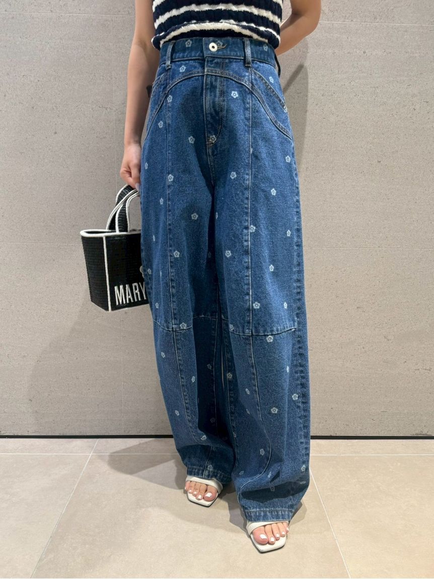 LILY BROWN「【WEB限定】【LILY BROWN&times;MARY QUANT】デイジー柄ワイドデニムパンツ」|デニム|