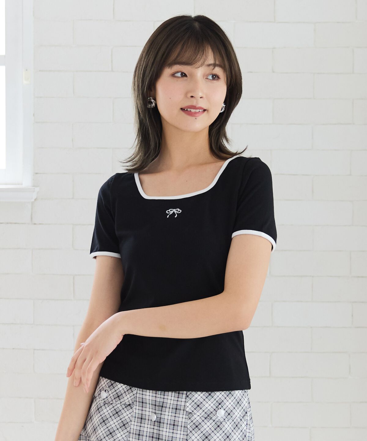 REDYAZEL「リボンエンブロイダリーパイピングＴシャツ」|Tシャツ・カットソー|