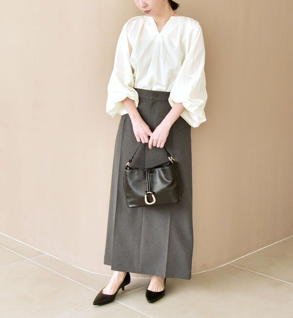 quaranciel「quaranciel:〈洗濯機可能〉ツイル スキッパー ボリュームスリーブ ブラウス」|シャツ・ブラウス|