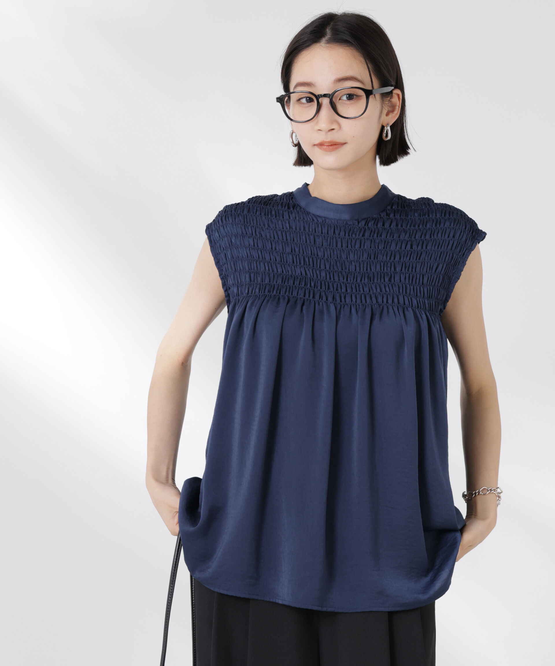 nano･universe「フロントシャーリングノースリーブブラウス」|シャツ・ブラウス|ネイビー