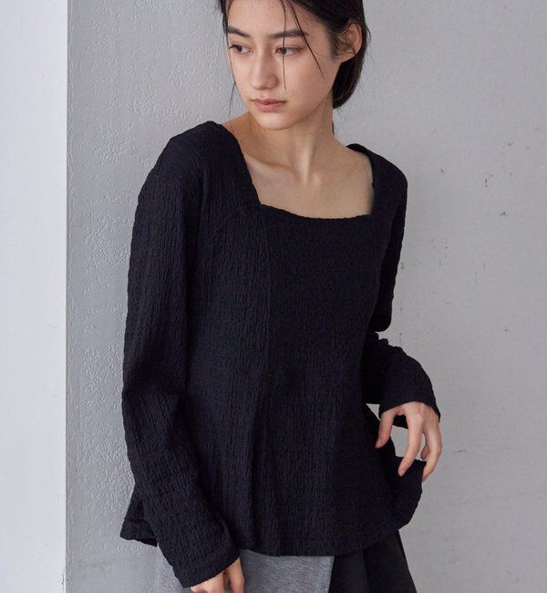  「【26SS予約】スクエアネックペプラムカットソー」|Tシャツ・カットソー|ブラック