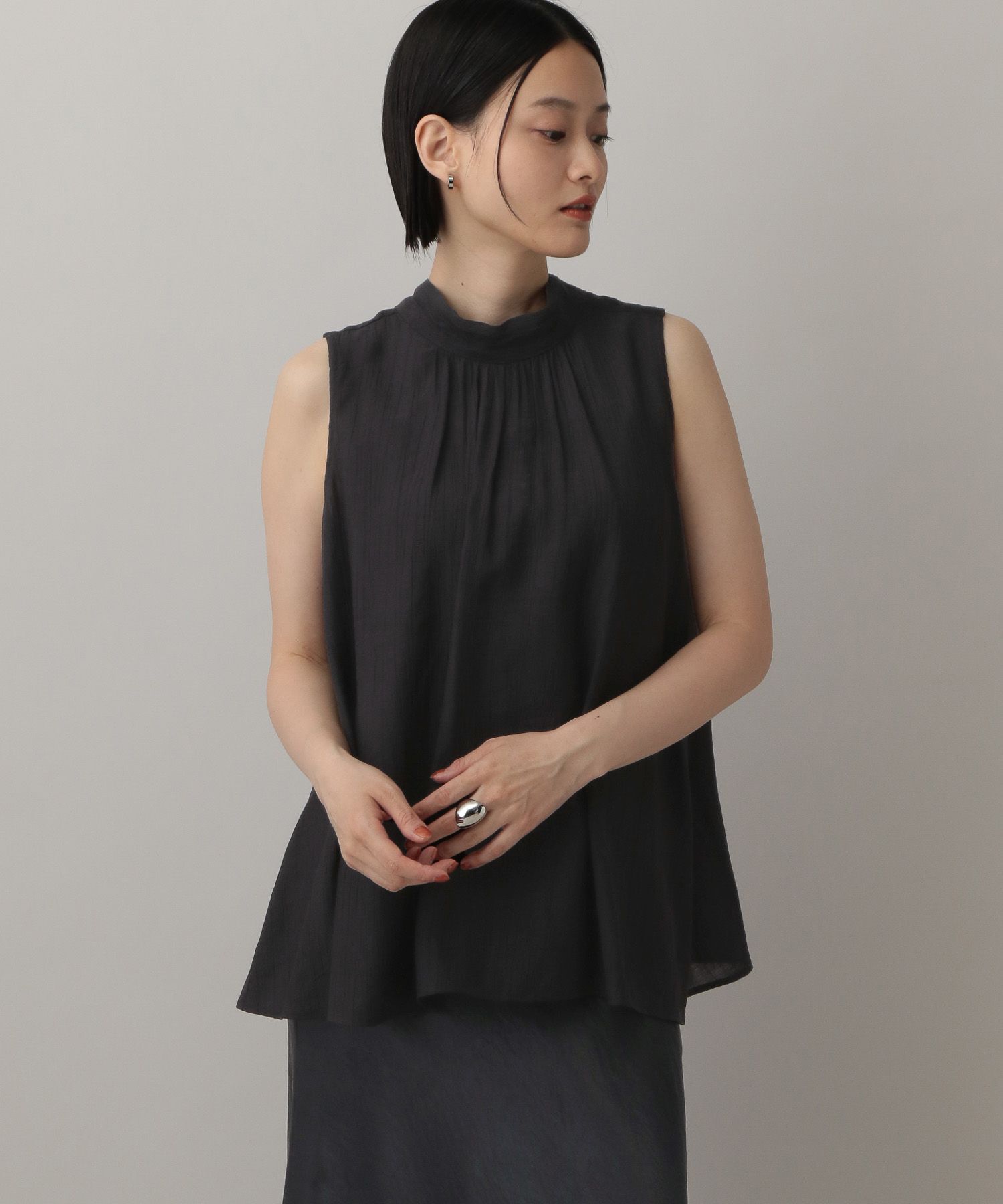 A part by 「ボウタイブラウスノースリーブ」|シャツ・ブラウス|ブラック