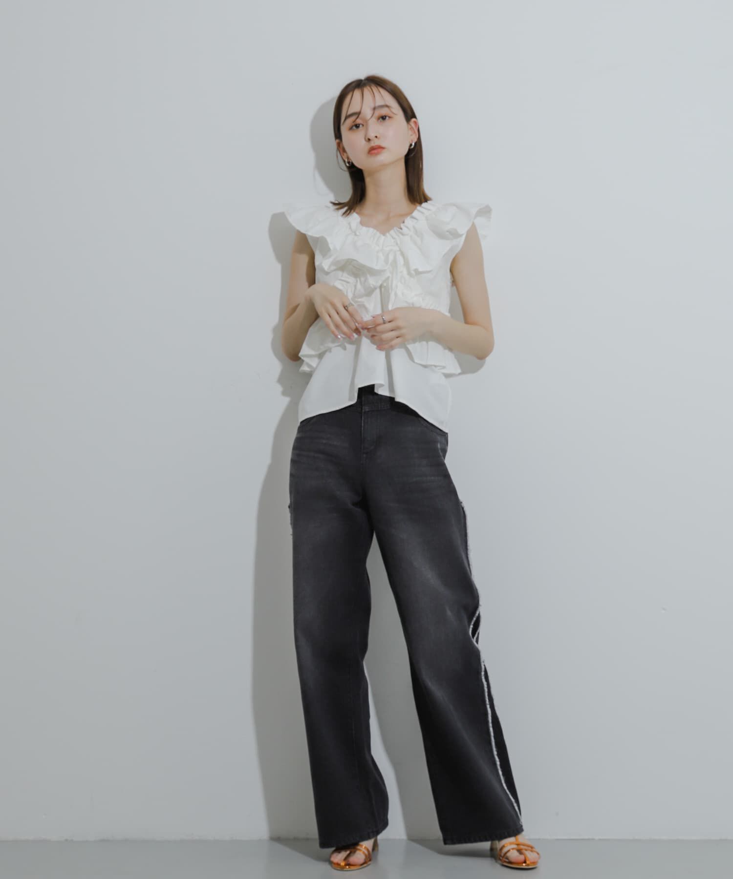 SENSE OF PLACE by URBAN RESEARCH「2WAYフリルノースリーブブラウス」|シャツ・ブラウス|