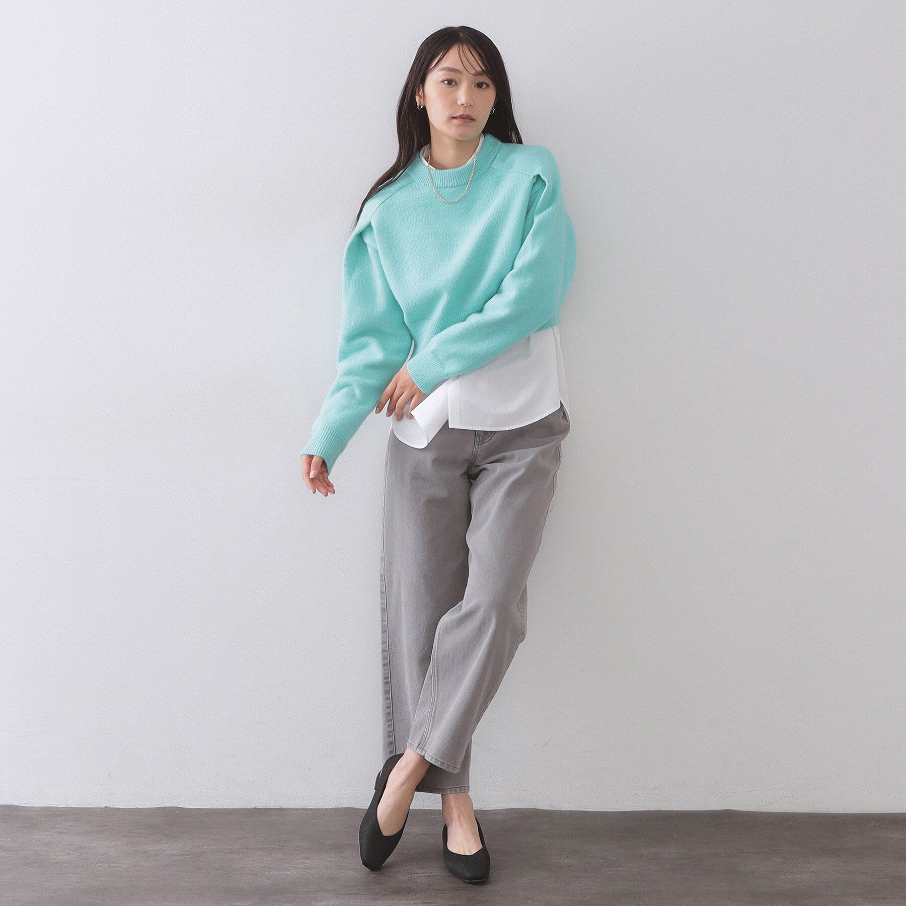 OPAQUE.CLIP「メタルパーツVフラットパンプス【抗菌防臭加工／生活防水】」|パンプス|