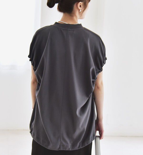 quaranciel「quaranciel:〈接触冷感/汗染み防止加工/洗濯機可能〉ドロスト ギャザー チュニック TEE」|Tシャツ・カットソー|