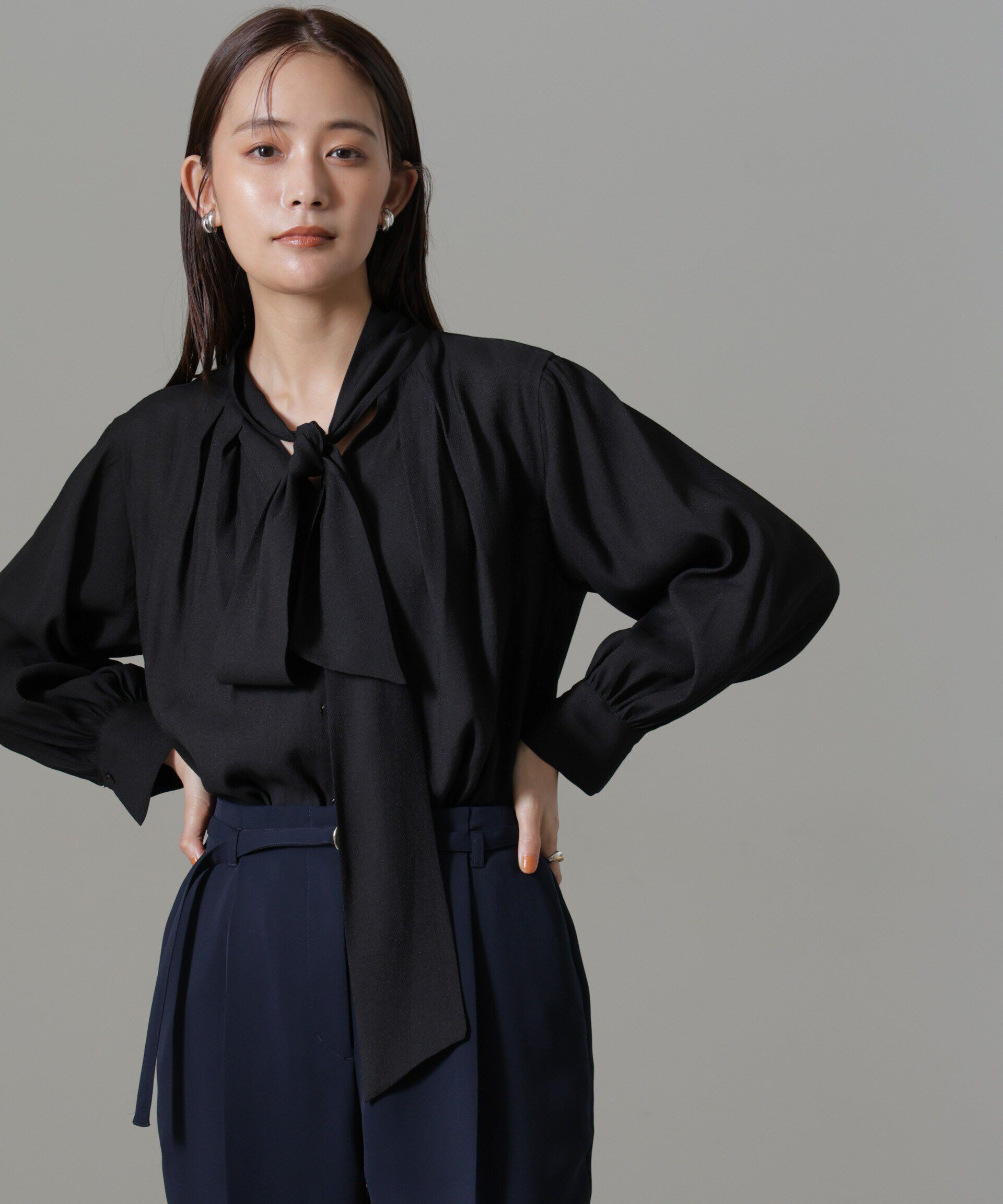 nano･universe「リンクルドビーリボンタイブラウス」|シャツ・ブラウス|