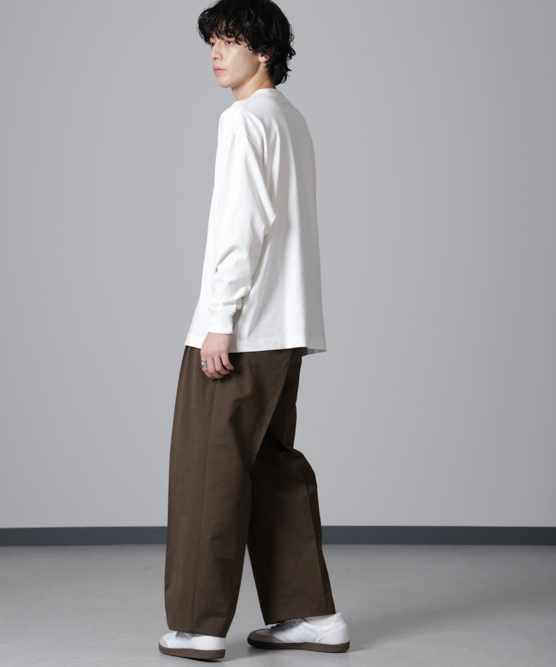 nano･universe「PENNEYS BLACK ワンポイントTシャツ長袖」|Tシャツ・カットソー|