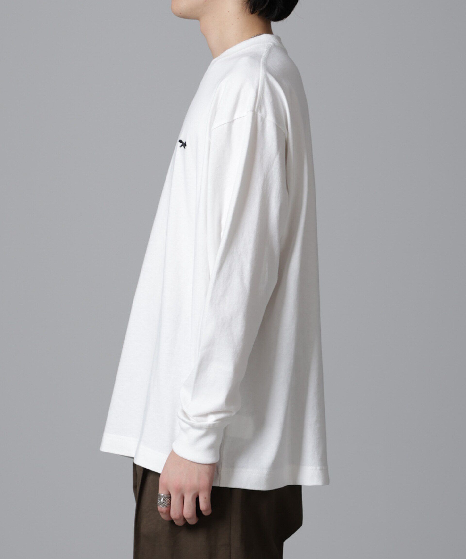 nano･universe「PENNEYS BLACK ワンポイントTシャツ長袖」|Tシャツ・カットソー|