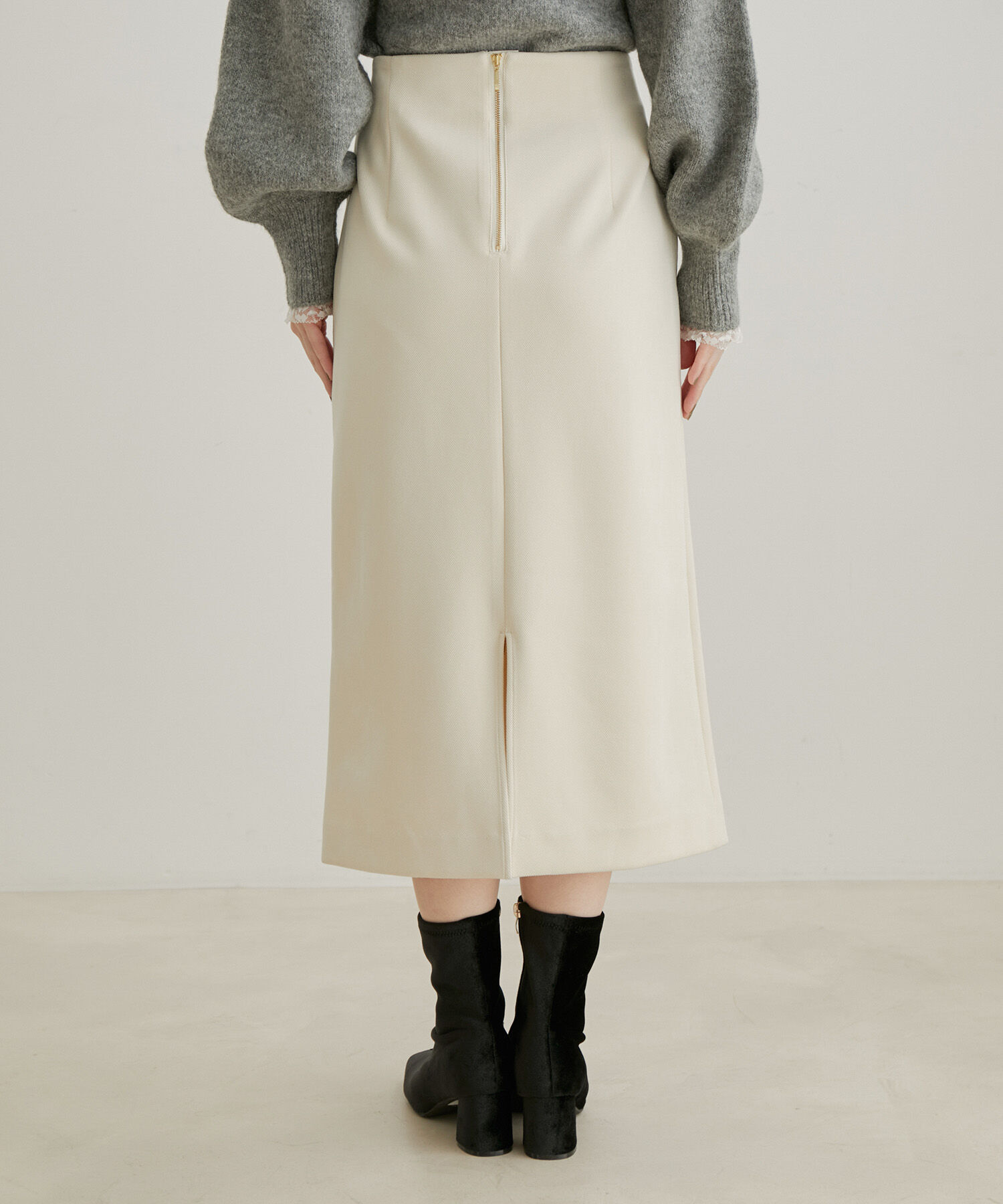 VIS「【選べる着丈・洗える】ベロアタッチタイトスカート【sustainable】」|スカート|