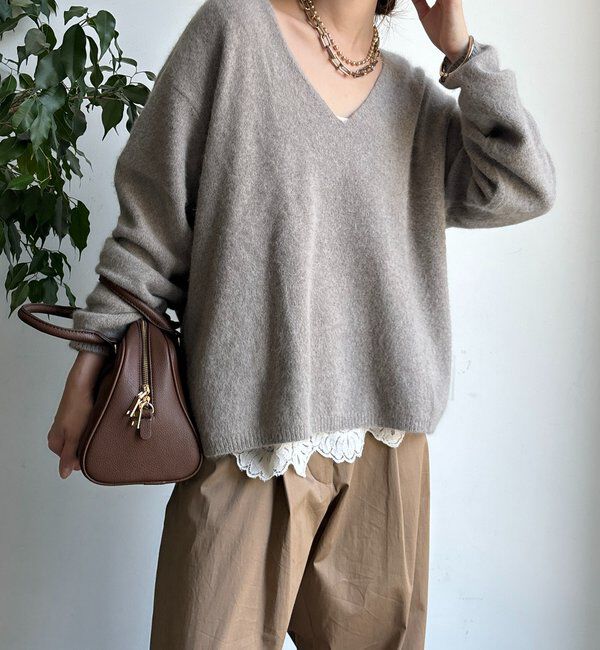  「ファーウール深Vプルオーバー」|ニット・セーター|