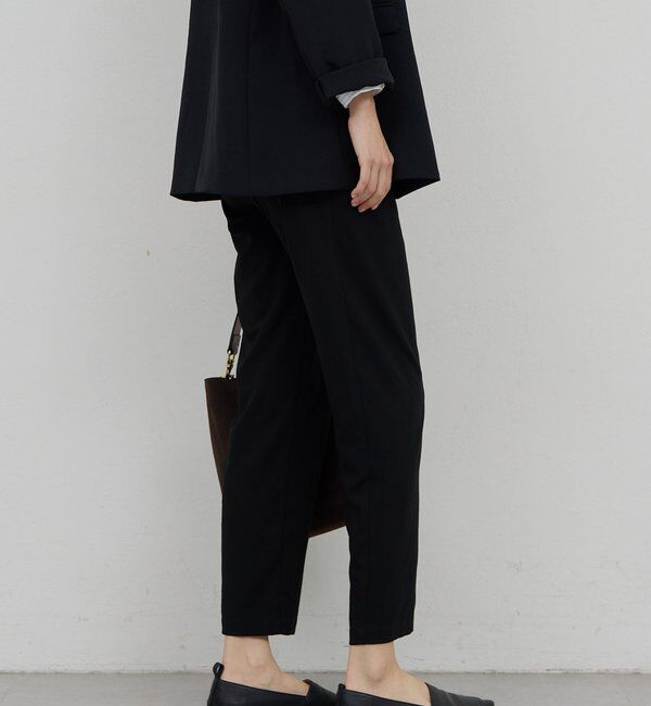  「ライトジャージーテーパードパンツ」|チノ|