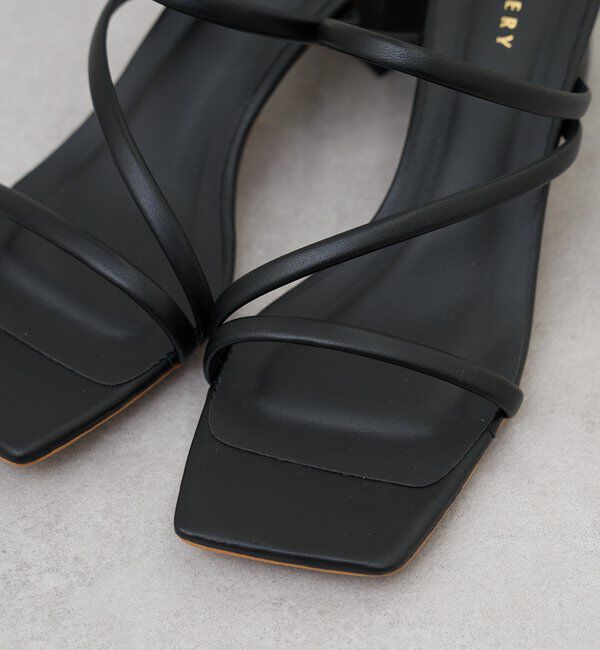  「ストラップヒールサンダル」|サンダル|