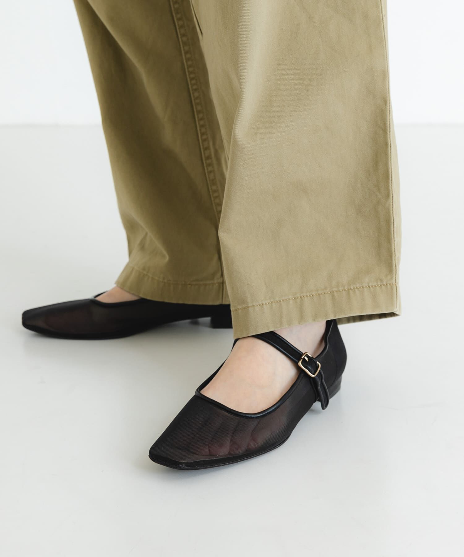 URBAN RESEARCH「シアーメリージェーンフラットシューズ」|パンプス|ブラック