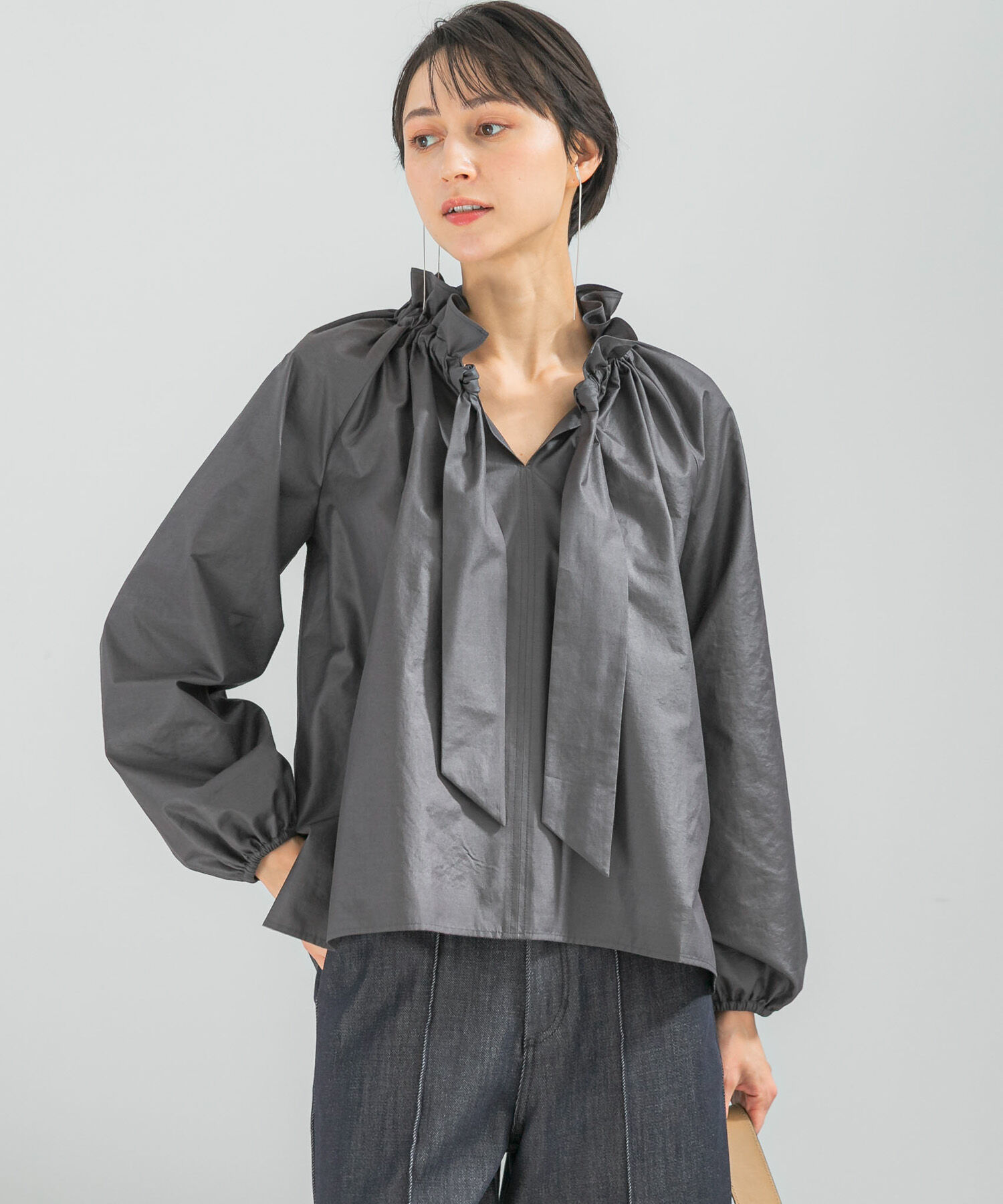 URBAN RESEARCH ROSSO「フリルネックシャツブラウス」|シャツ・ブラウス|