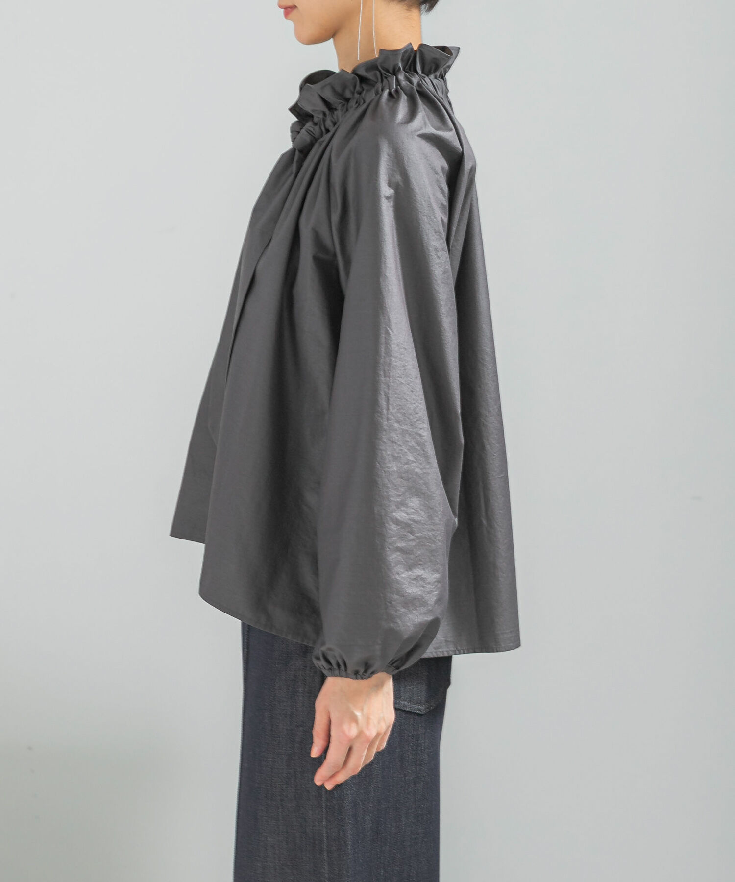 URBAN RESEARCH ROSSO「フリルネックシャツブラウス」|シャツ・ブラウス|