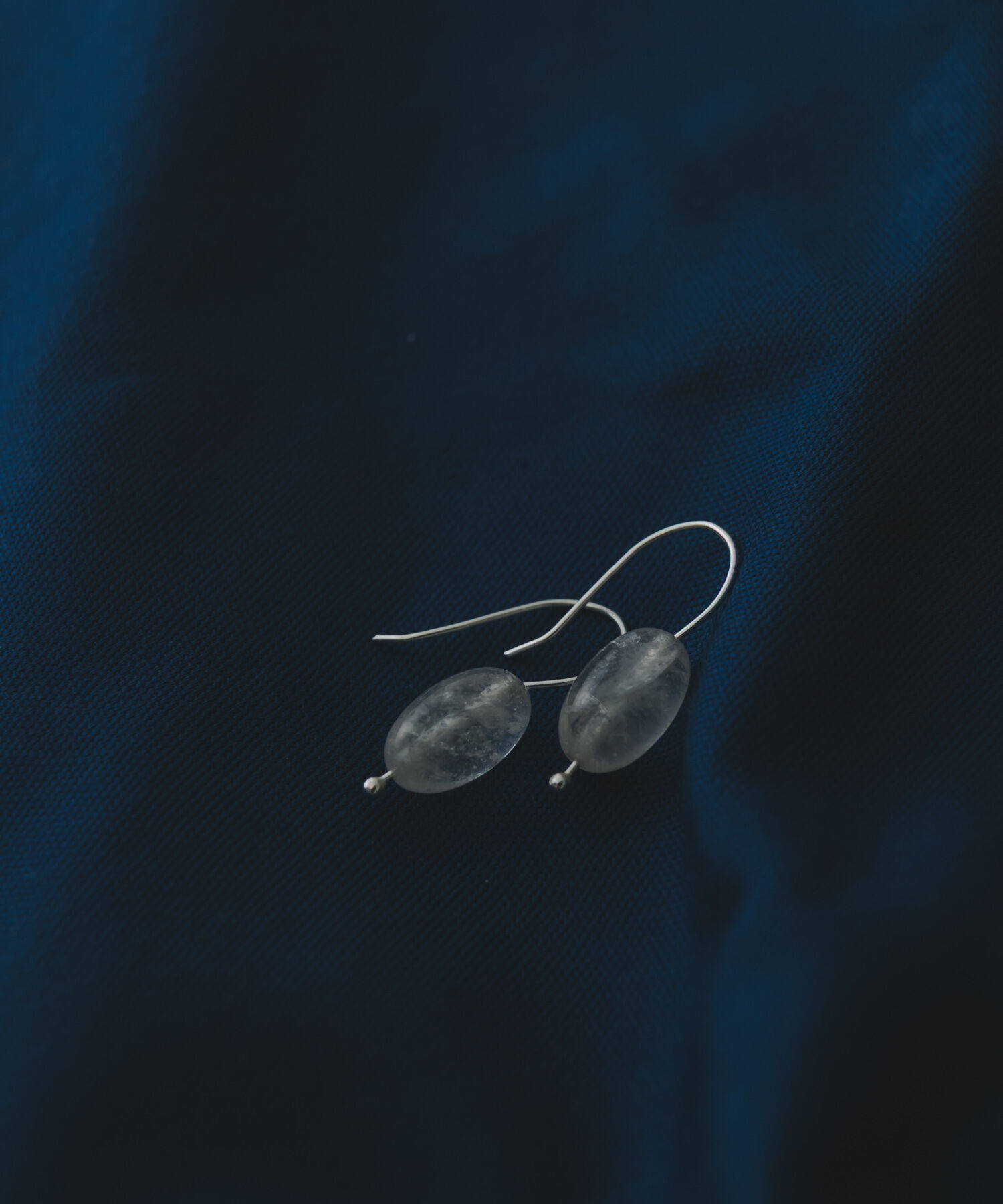 SMELLY「SMELLY so&rsquo;　stone drop hook pierce」|ピアス|