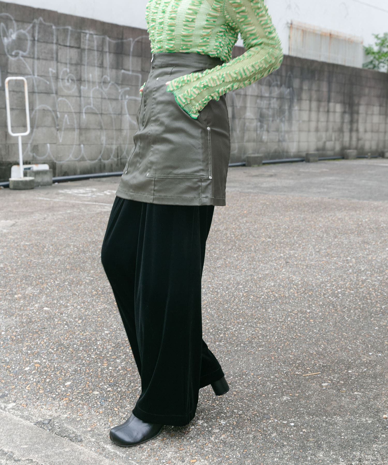  「コーティングミニスカート」|スカート|