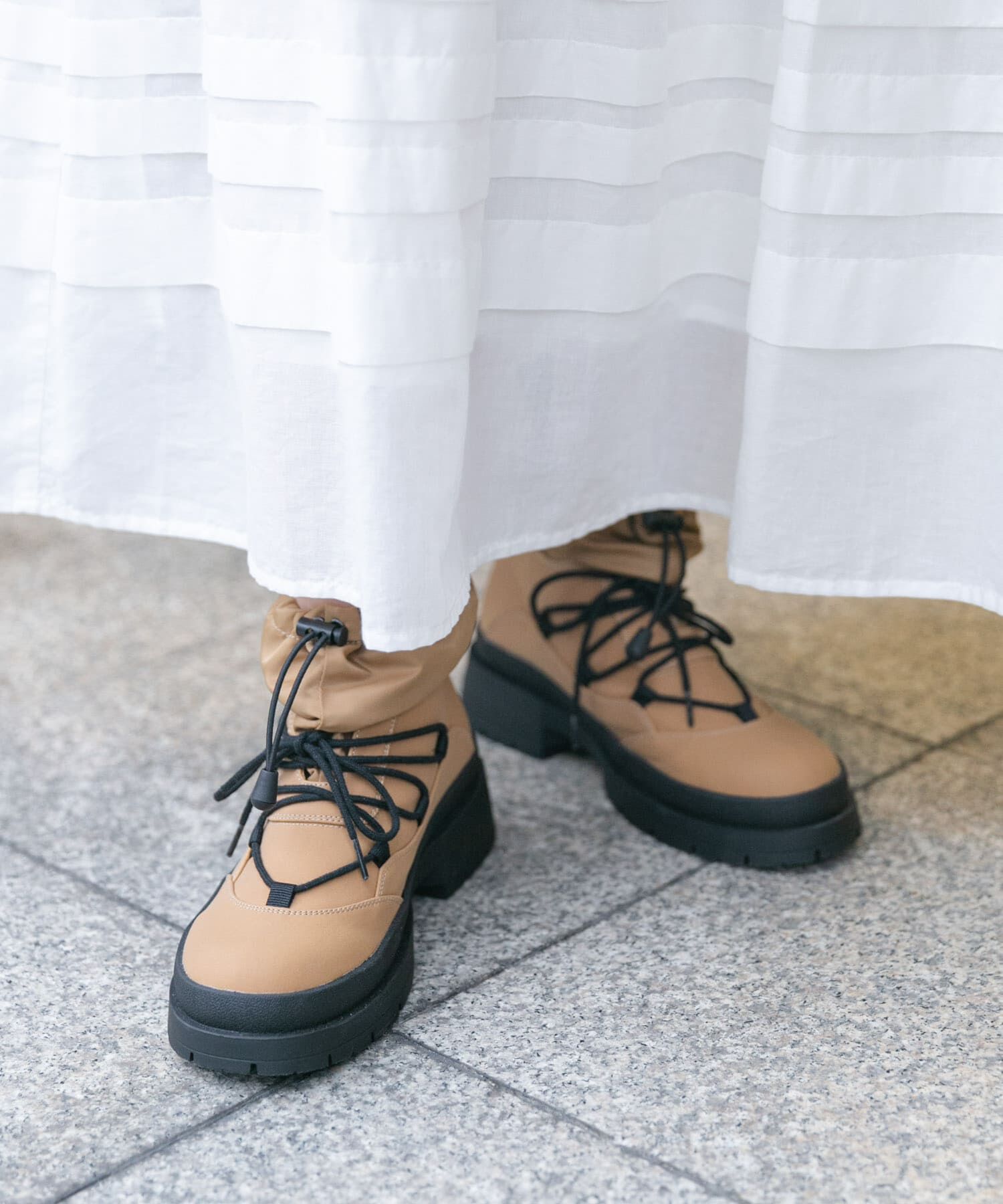  「タンクソールワークブーツ」|ショートブーツ|ベージュ