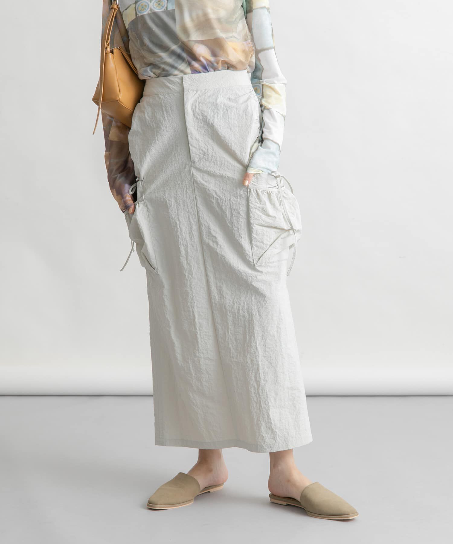  「ポケットディティールカーゴスカート」|スカート|ライトグレー