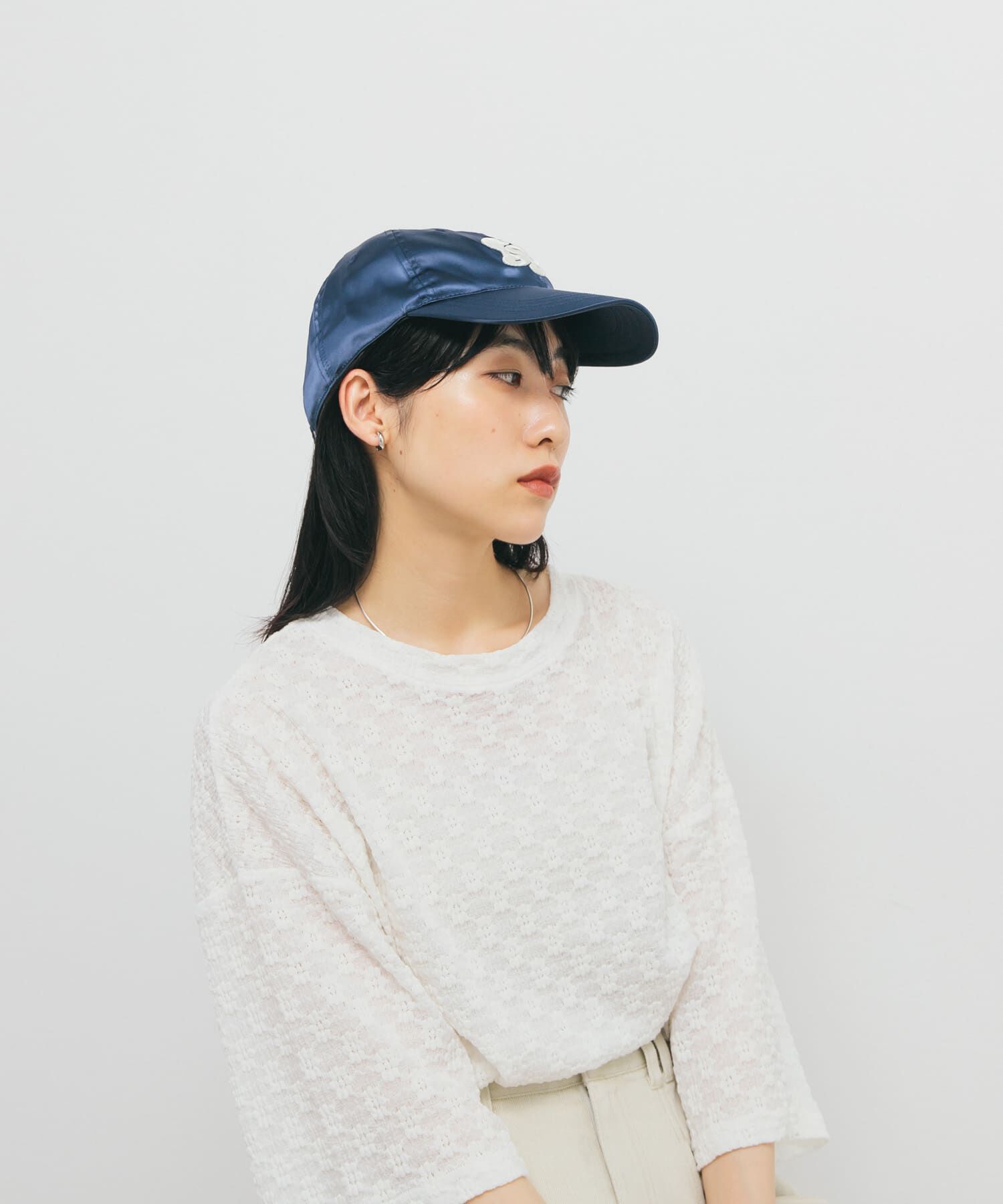  「プランプエンブロイダリーサテンCAP」|キャップ・キャスケット|