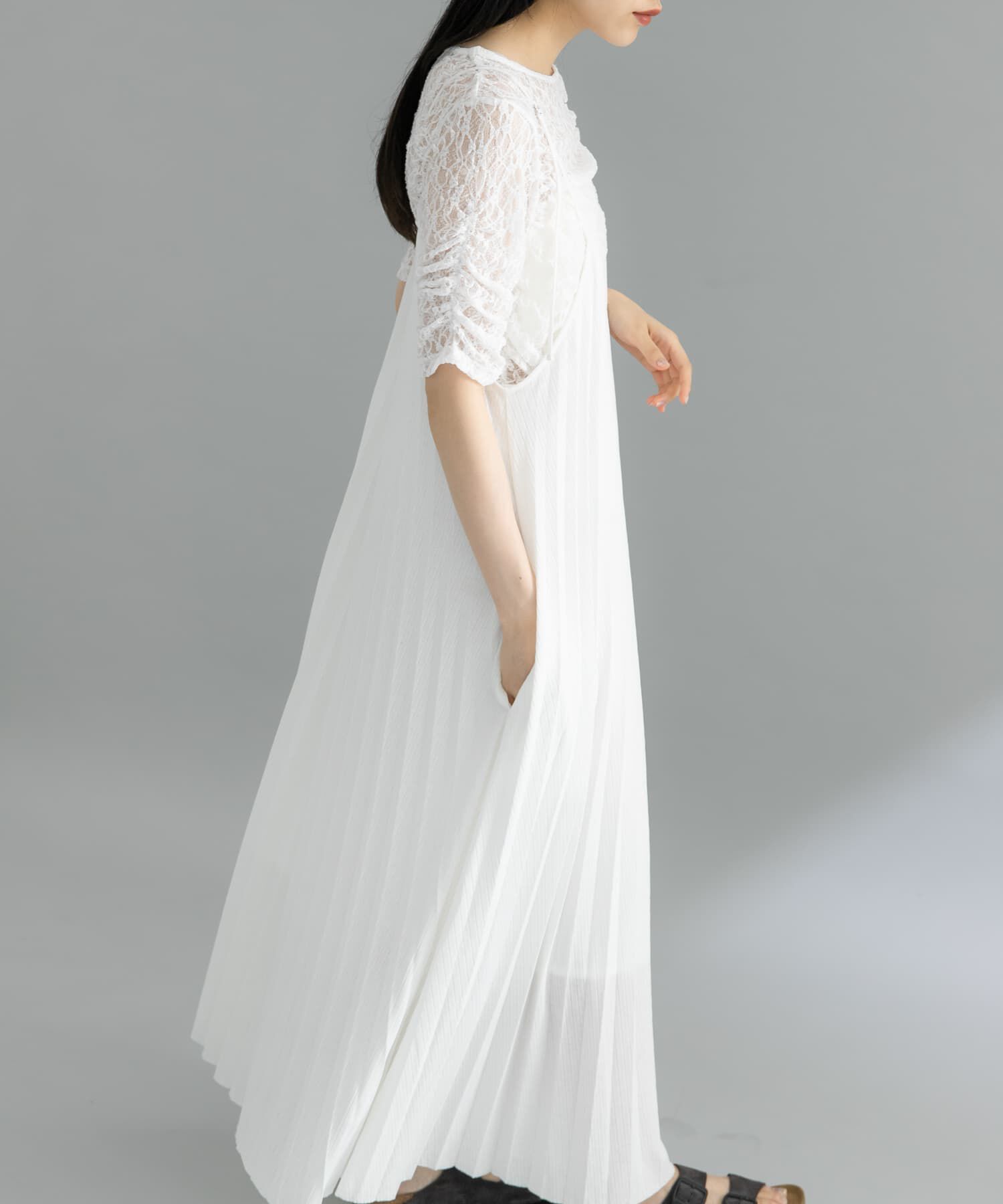  「『WEB限定』2WAYプリーツキャミワンピース」|ワンピース|