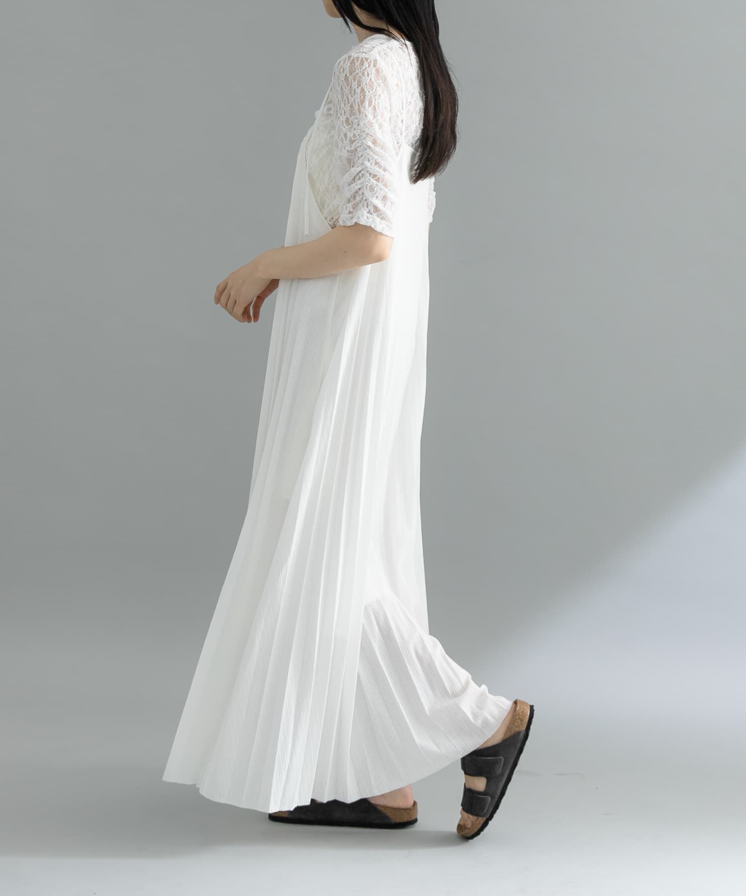  「『WEB限定』2WAYプリーツキャミワンピース」|ワンピース|