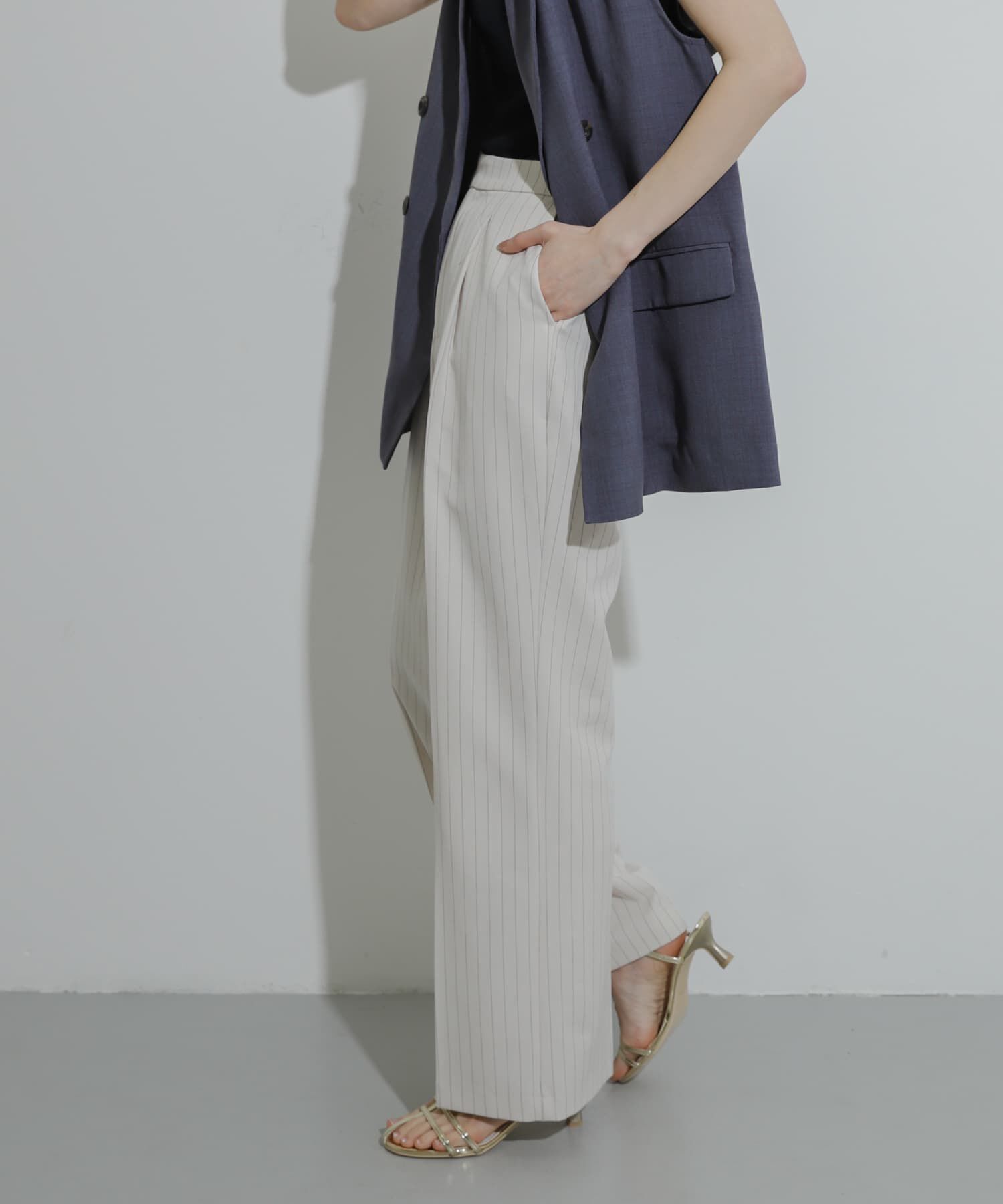 SENSE OF PLACE by URBAN RESEARCH「センタープレスストレートパンツ」|その他|