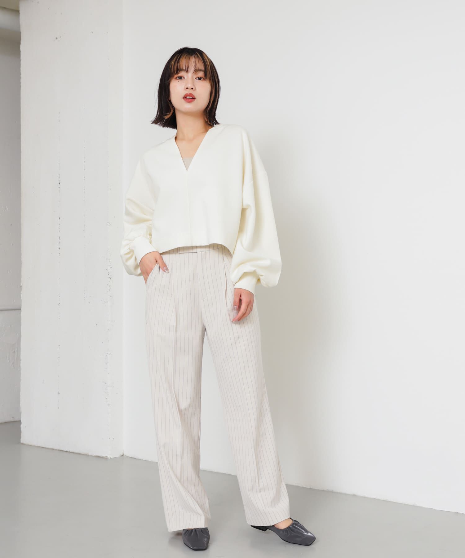 SENSE OF PLACE by URBAN RESEARCH「シャイニーギャザーフラットシューズ」|パンプス|