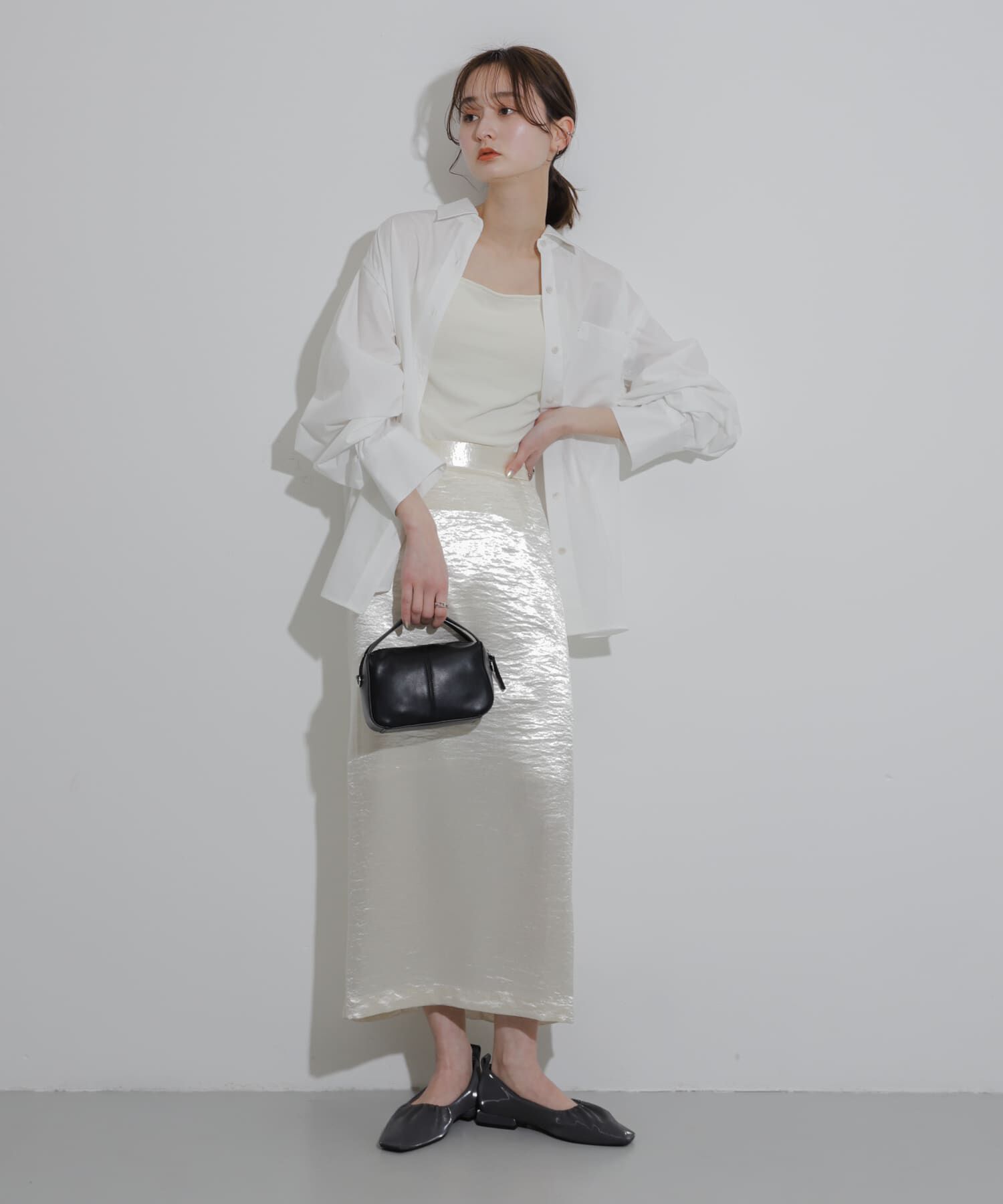 SENSE OF PLACE by URBAN RESEARCH「シャイニーギャザーフラットシューズ」|パンプス|