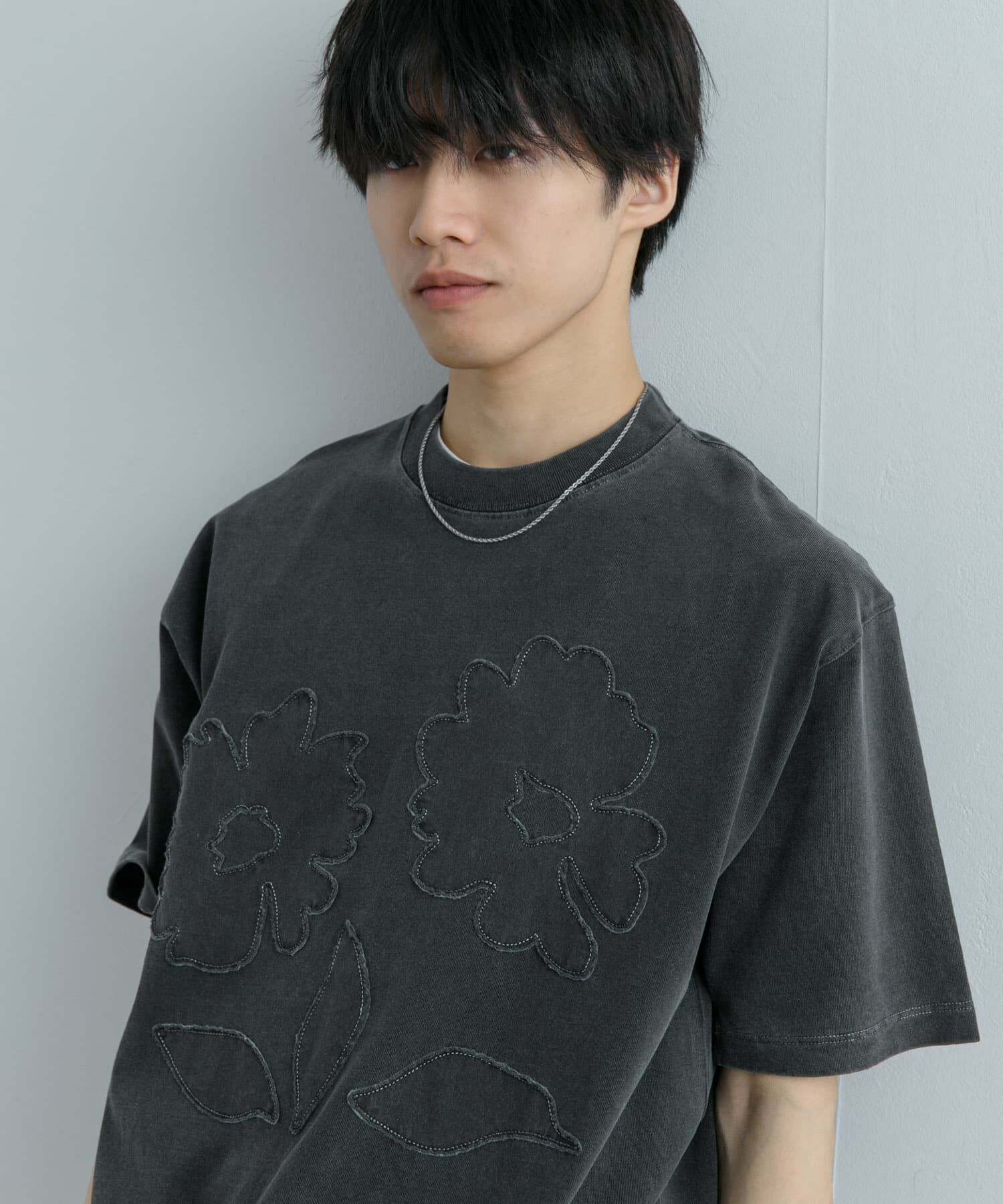 SENSE OF PLACE by URBAN RESEARCH「『ユニセックス』フェードポップアートフラワーTシャツ(5分袖)」|Tシャツ・カットソー|