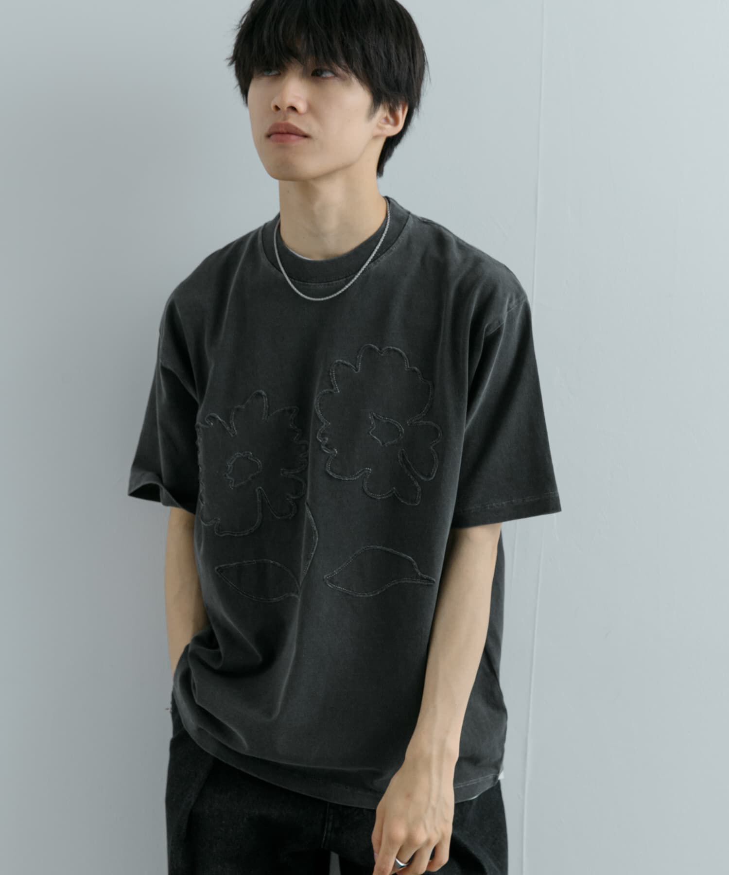 SENSE OF PLACE by URBAN RESEARCH「『ユニセックス』フェードポップアートフラワーTシャツ(5分袖)」|Tシャツ・カットソー|