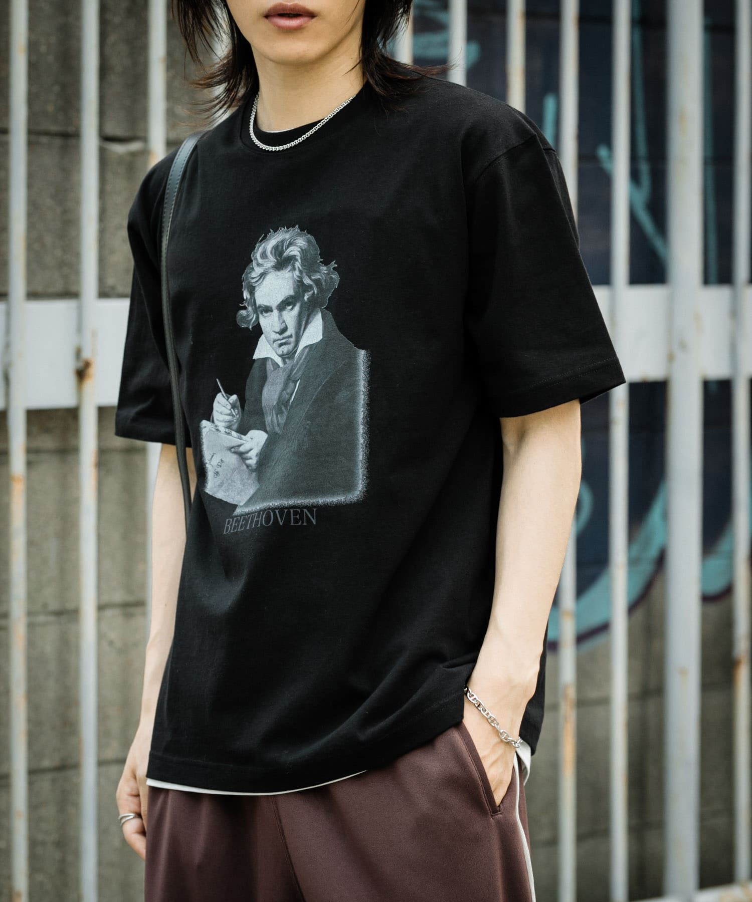 SENSE OF PLACE by URBAN RESEARCH「ヴィンテージライクTシャツ(ベートーヴェン)」|Tシャツ・カットソー|ブラック