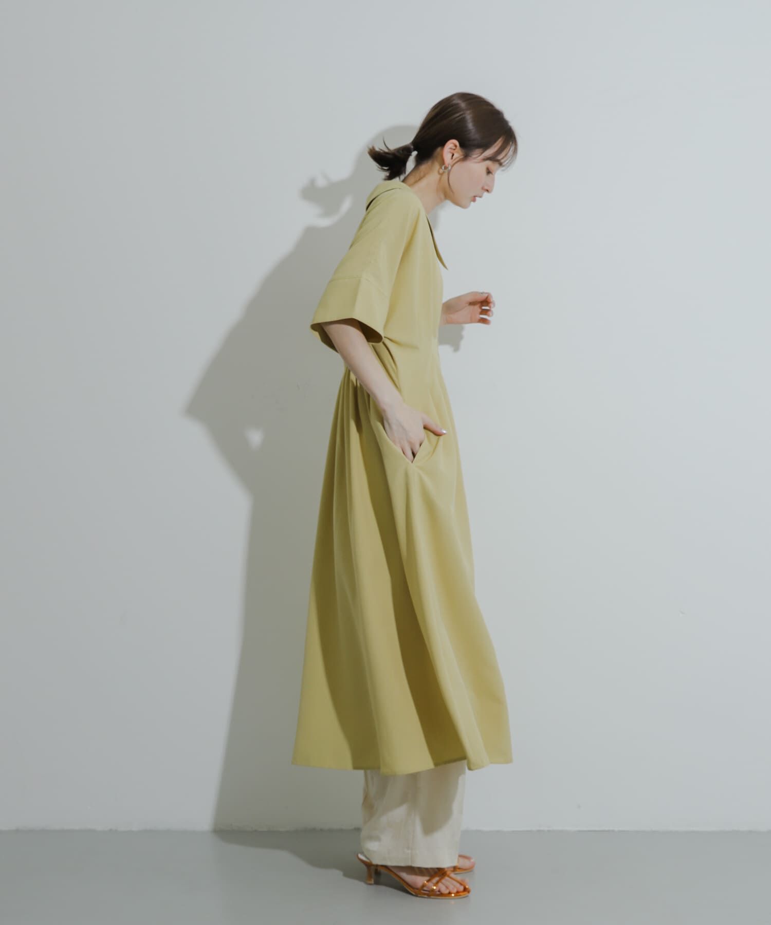 SENSE OF PLACE by URBAN RESEARCH「ウエストタックシャツワンピース」|ワンピース|