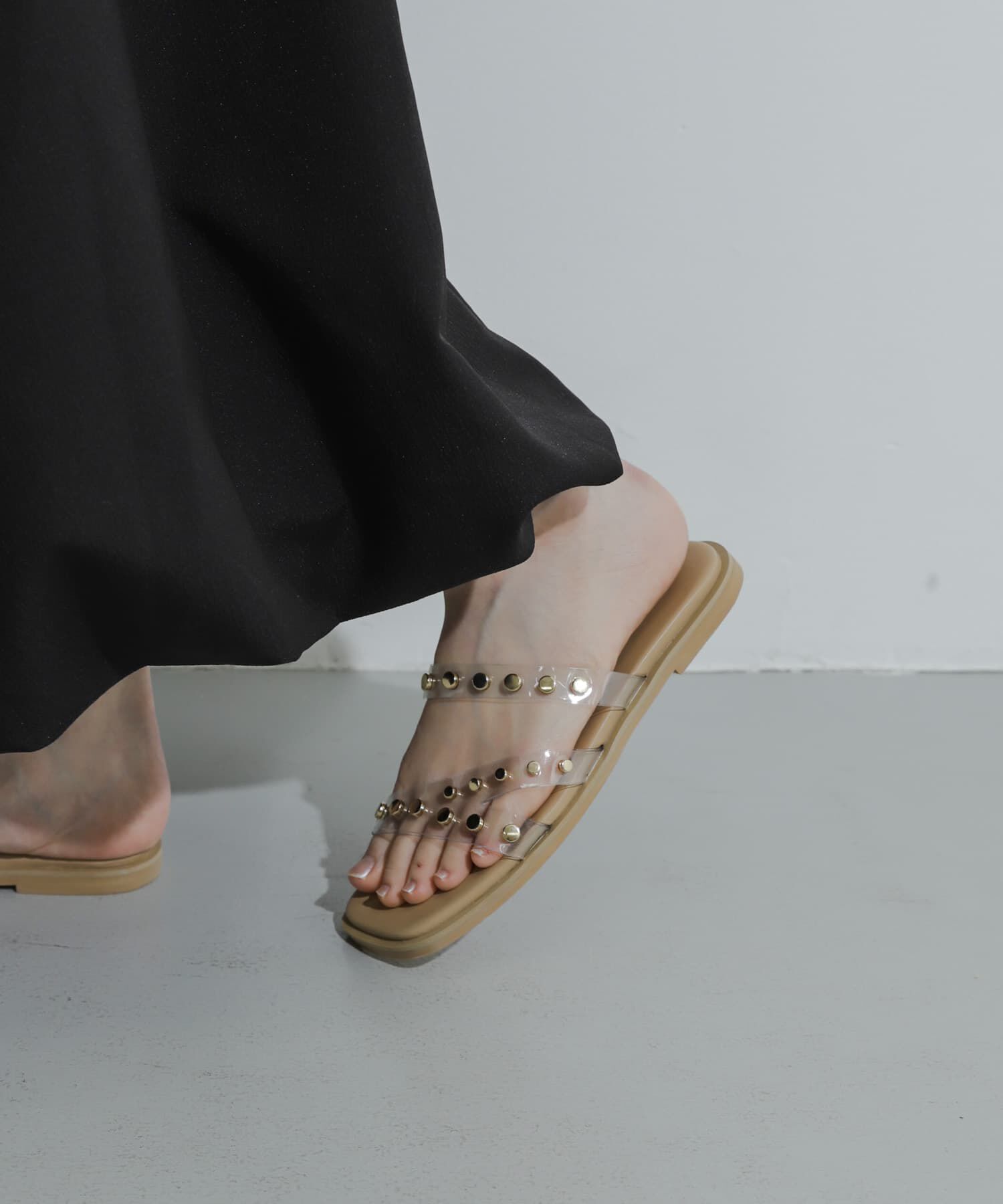 SENSE OF PLACE by URBAN RESEARCH「スタッズフラットサンダル」|サンダル|