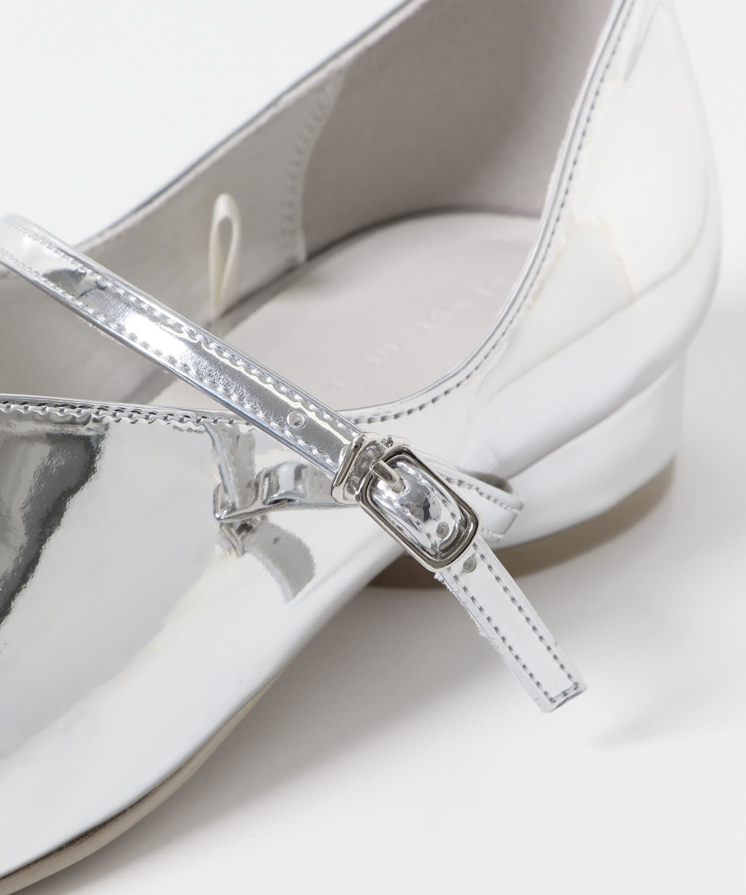 SENSE OF PLACE by URBAN RESEARCH「メタリックポインテッドシューズ」|パンプス|