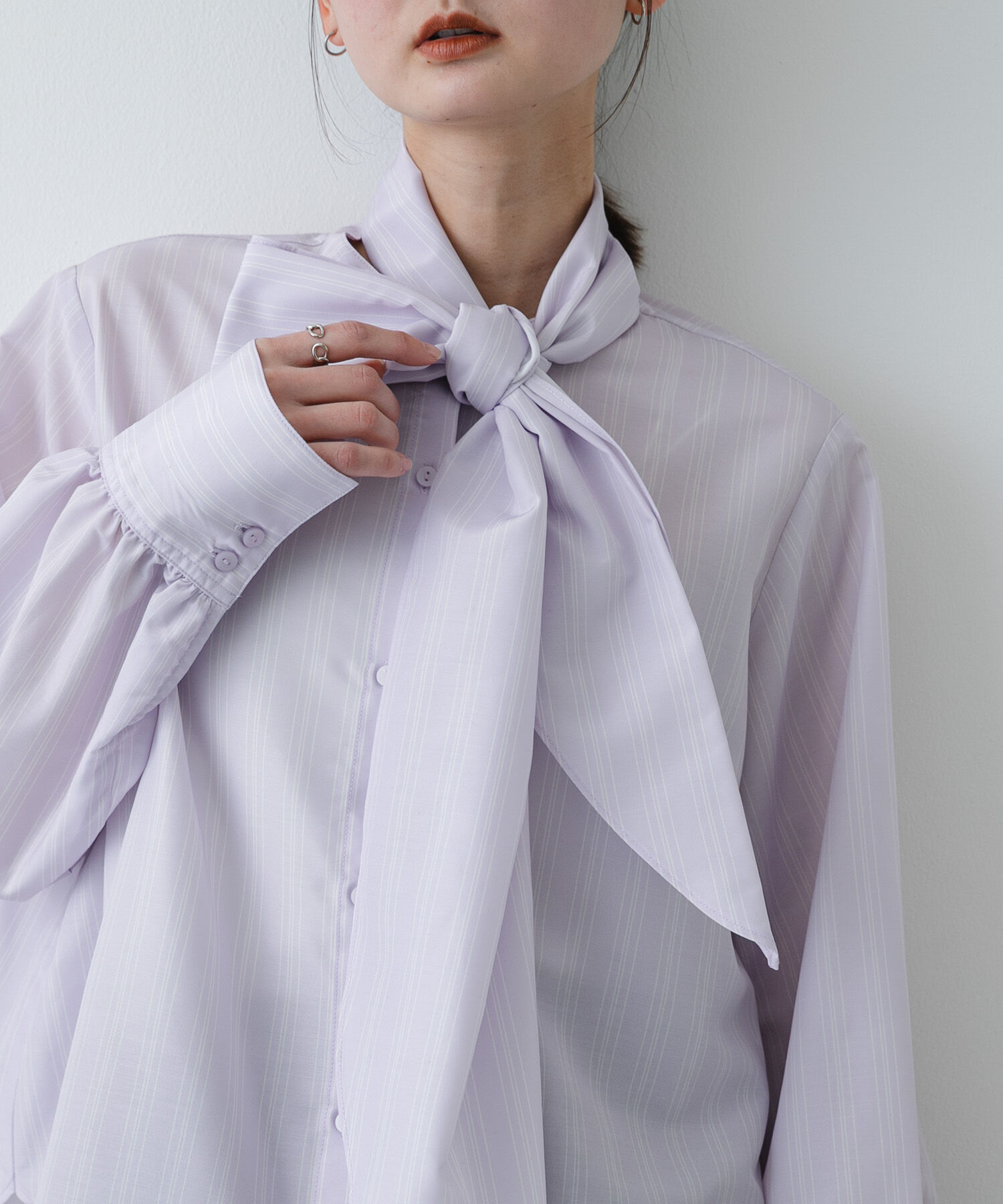 SENSE OF PLACE by URBAN RESEARCH「『イージーケア』ボウタイリボンブラウス」|シャツ・ブラウス|ピンク系その他