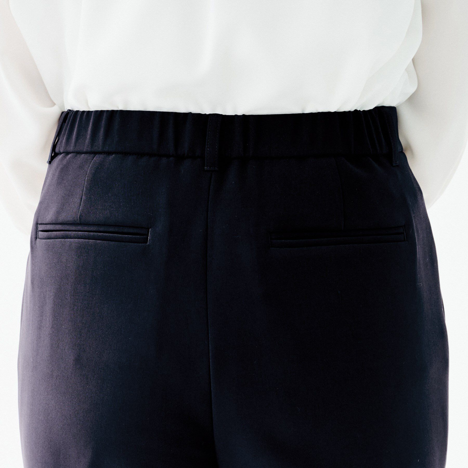 UNTITLED「【洗えるスーツ/ストレッチ性/後ろウエストゴム】テーパードパンツ」|その他|