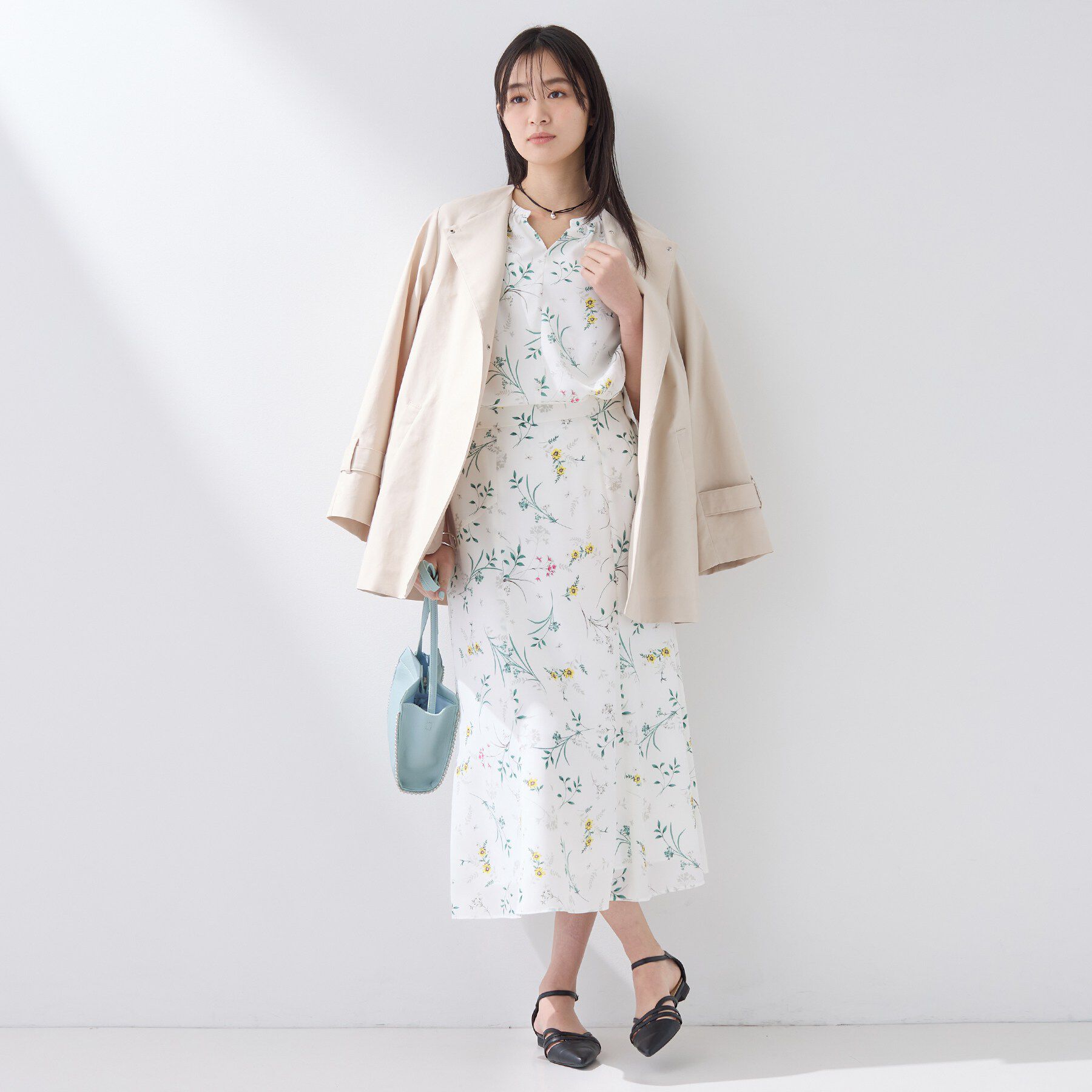 INDIVI「【SETUP可能】モダンフラワー柄キャンディスリーブブラウス」|シャツ・ブラウス|