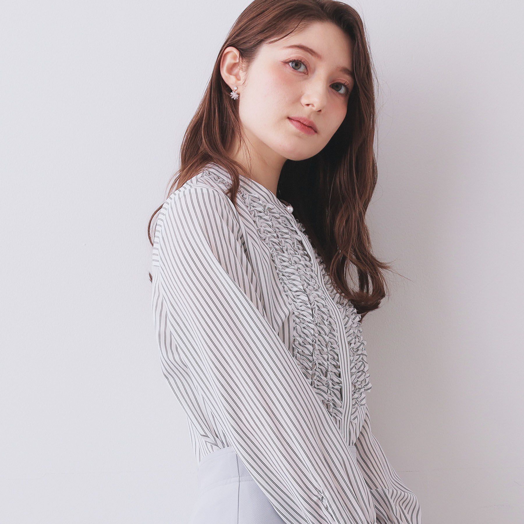 index「バンドカラーフリルブラウス【洗濯機OK/イージーアイロン】」|シャツ・ブラウス|