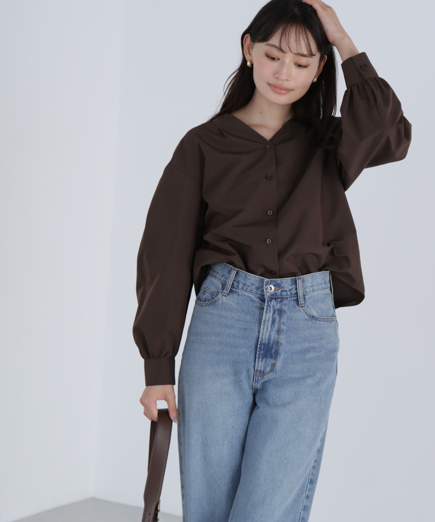  「Vネックフォルムブラウス」|シャツ・ブラウス|