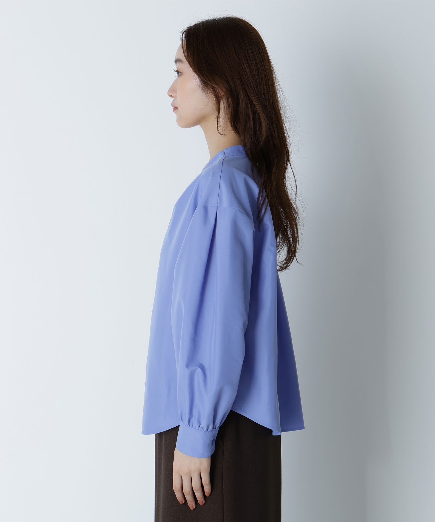  「Vネックフォルムブラウス」|シャツ・ブラウス|