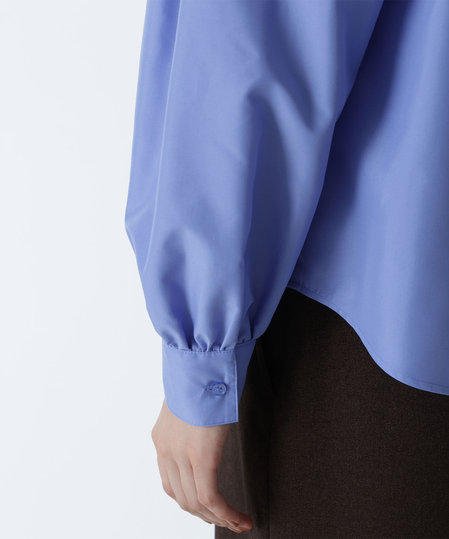  「Vネックフォルムブラウス」|シャツ・ブラウス|