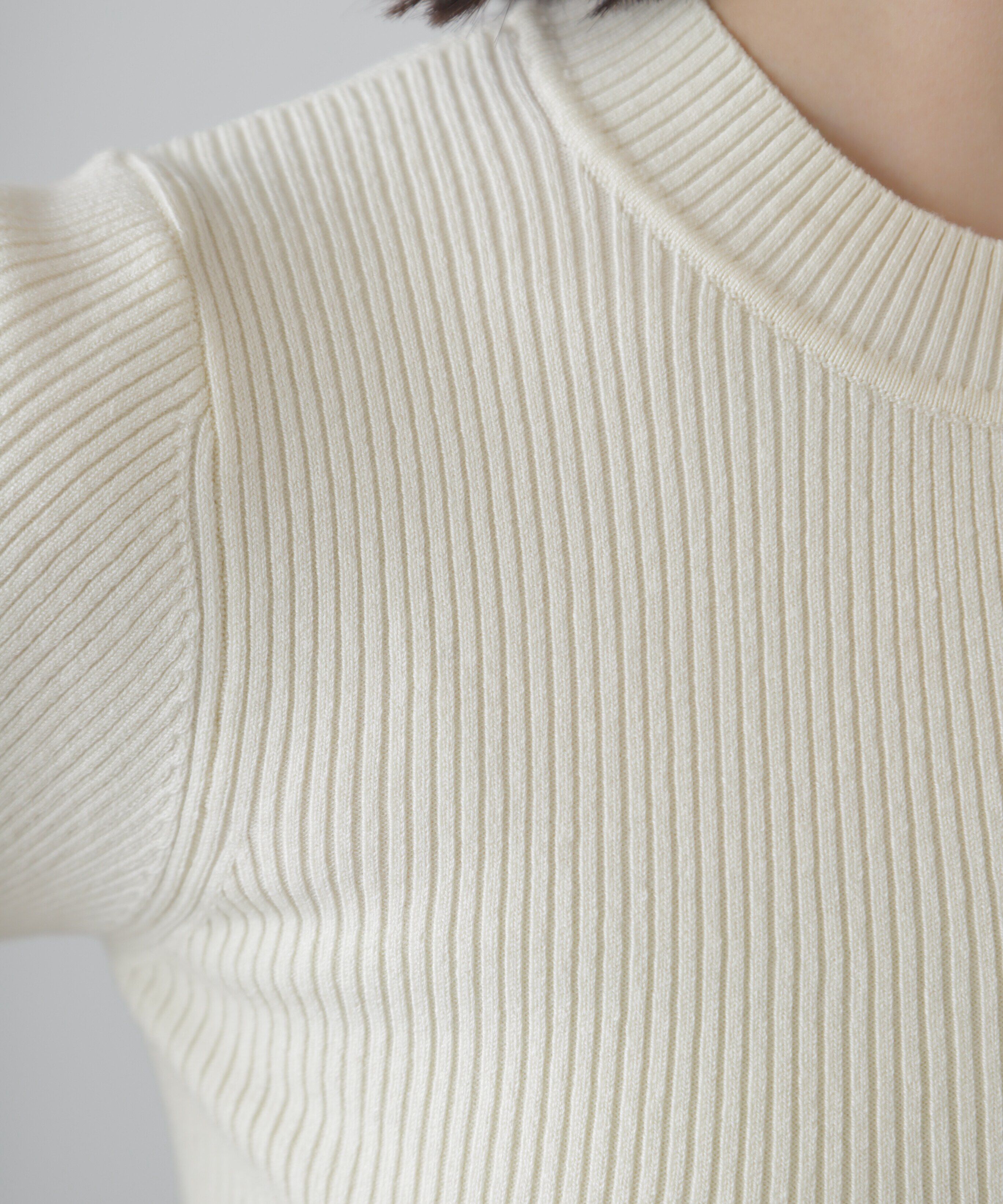  「［洗える］マシンウォッシャブルリブハイネック5分袖ニット」|ニット・セーター|