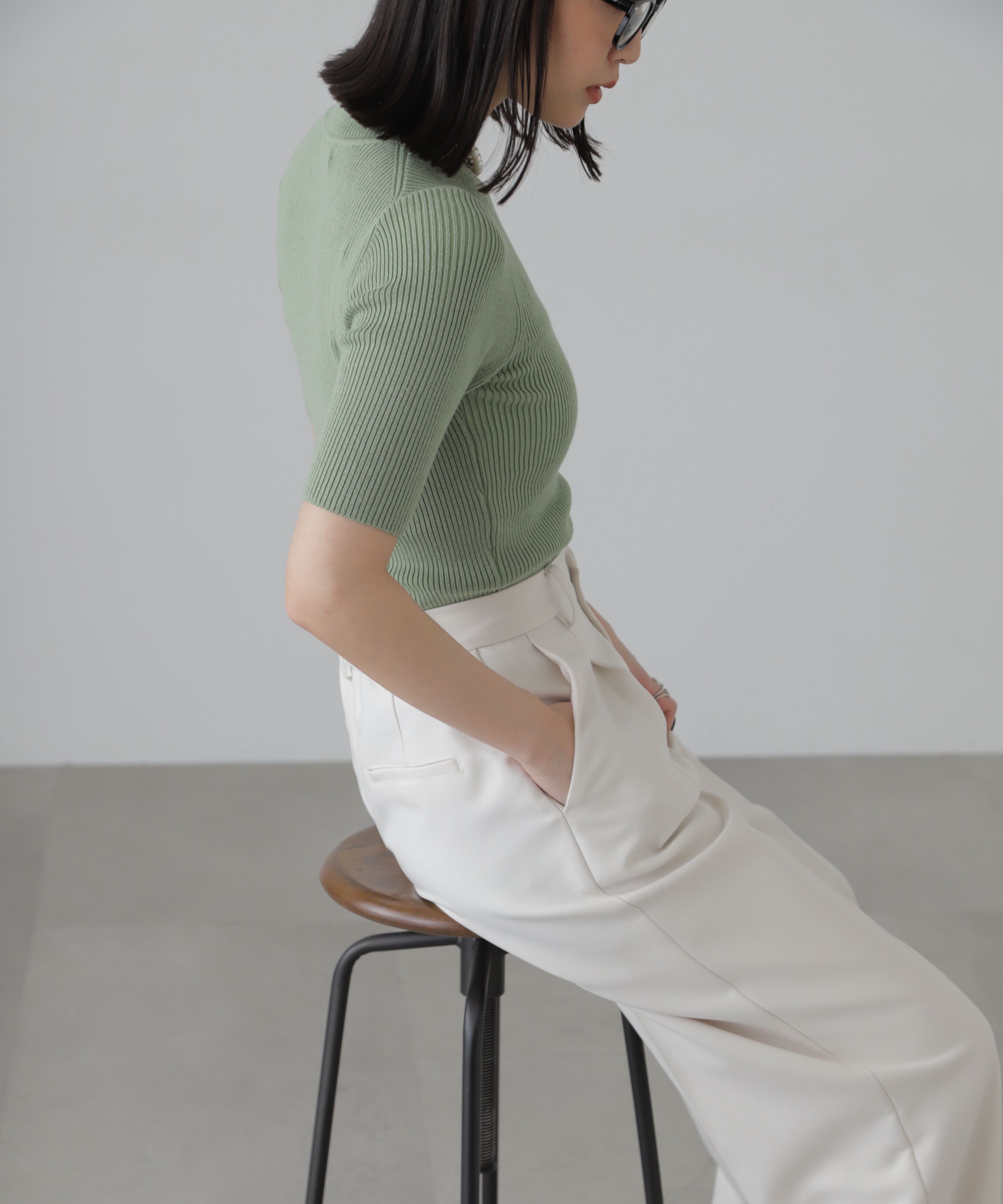  「［洗える］マシンウォッシャブルリブハイネック5分袖ニット」|ニット・セーター|