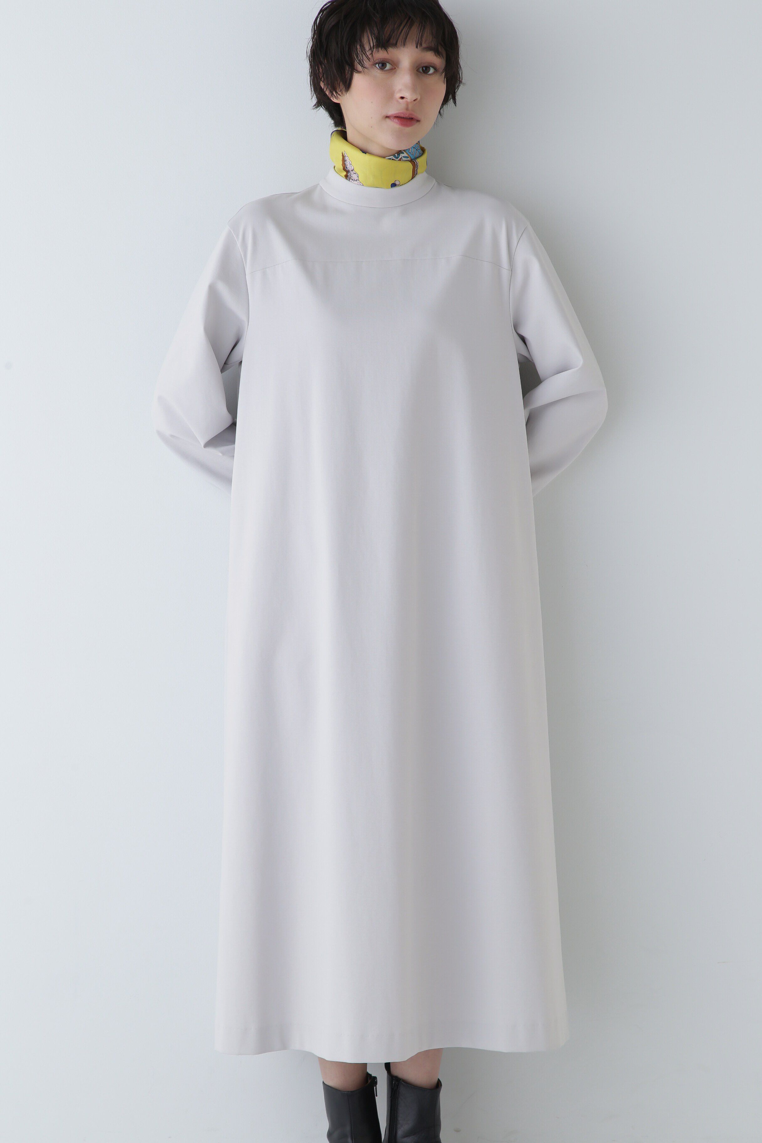  「ストレッチポンチモックネックワンピース」|ワンピース|ライトグレー