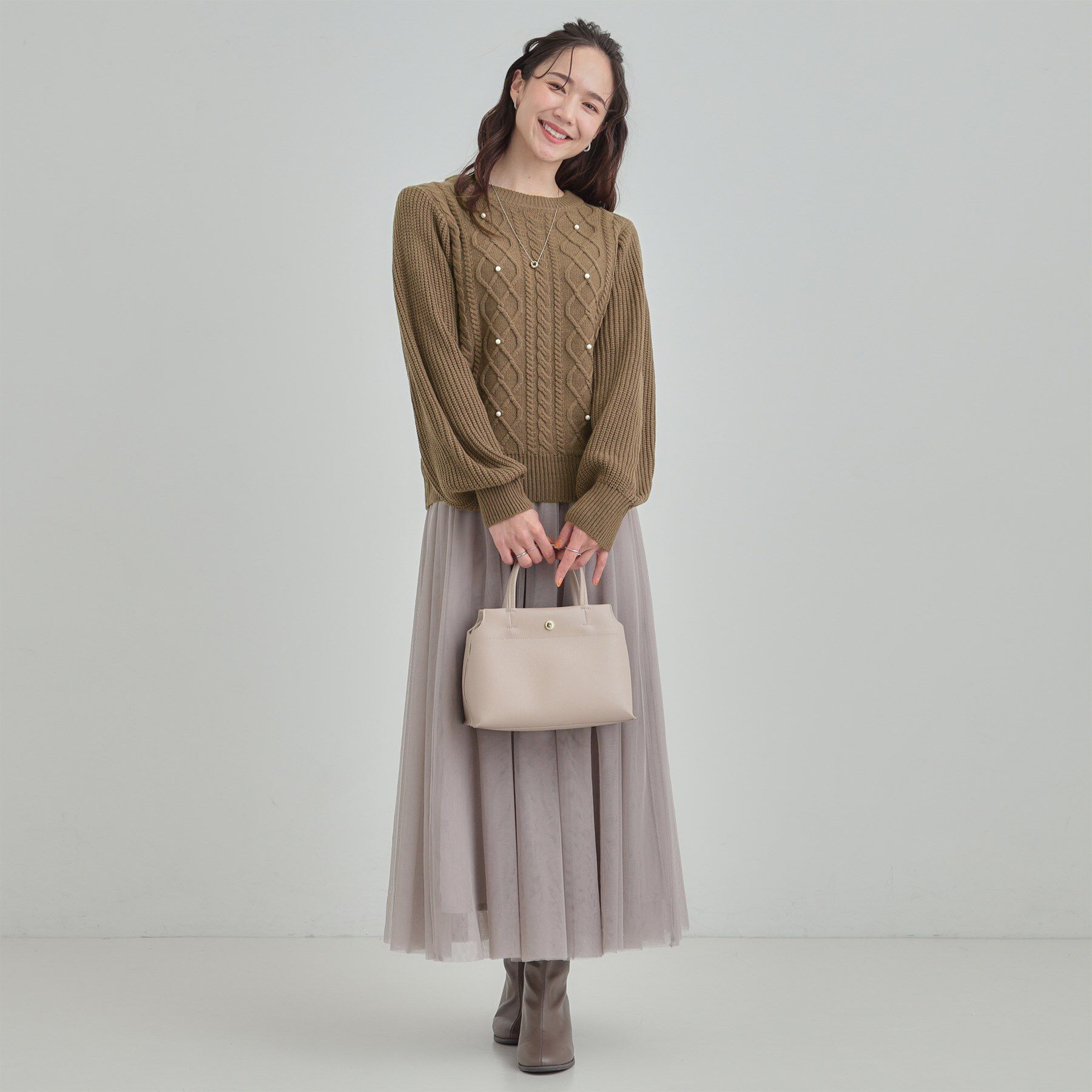 SHOO･LA･RUE「【洗濯機可/S-LL】フェイクパールで上品見え ケーブルニット」|ニット・セーター|