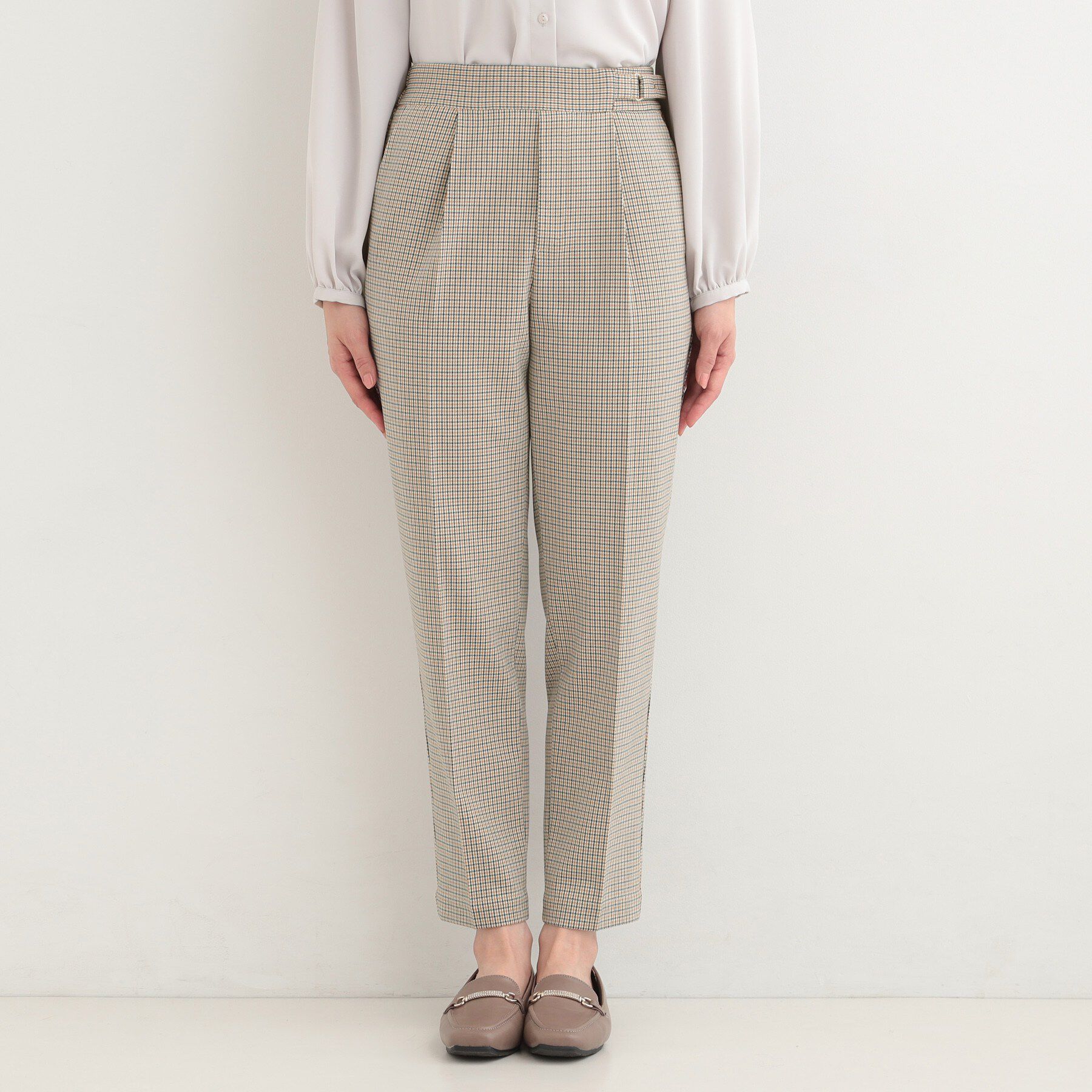 SHOO･LA･RUE「【洗濯機可/S-LL】ベルト風デザインがアクセント きれい見えテーパードパンツ」|その他|