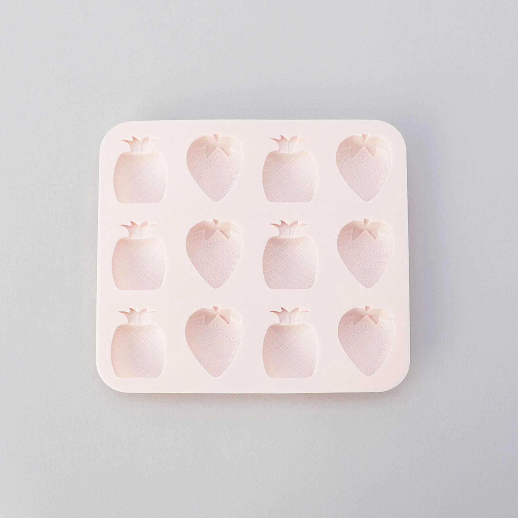 212 KITCHEN STORE「KKシリコンチョコ型フルーツ」|食器・キッチングッズ|