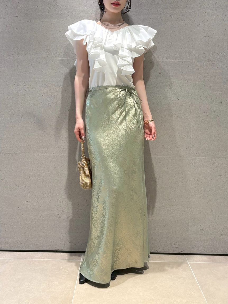 LILY BROWN「デコルテフリルカットトップス」|Tシャツ・カットソー|